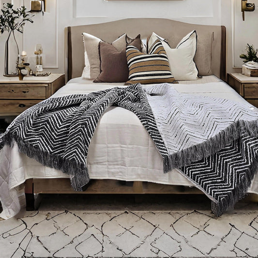 Chinoiserie Reversable Bedcover