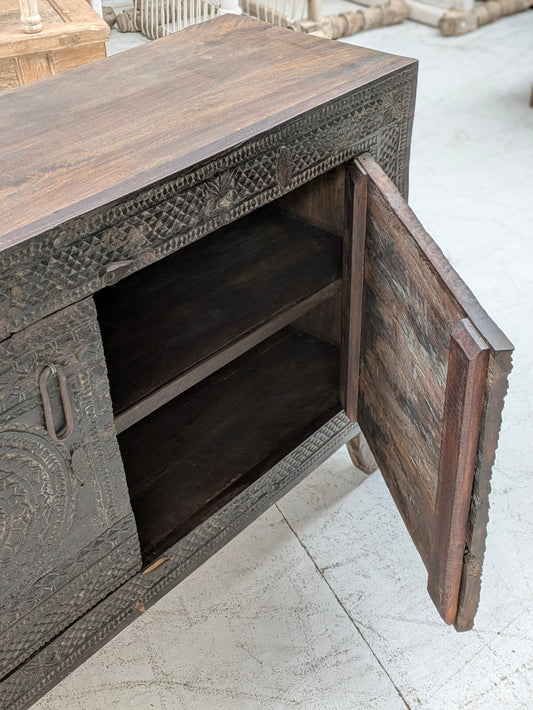 Meeka Sideboard