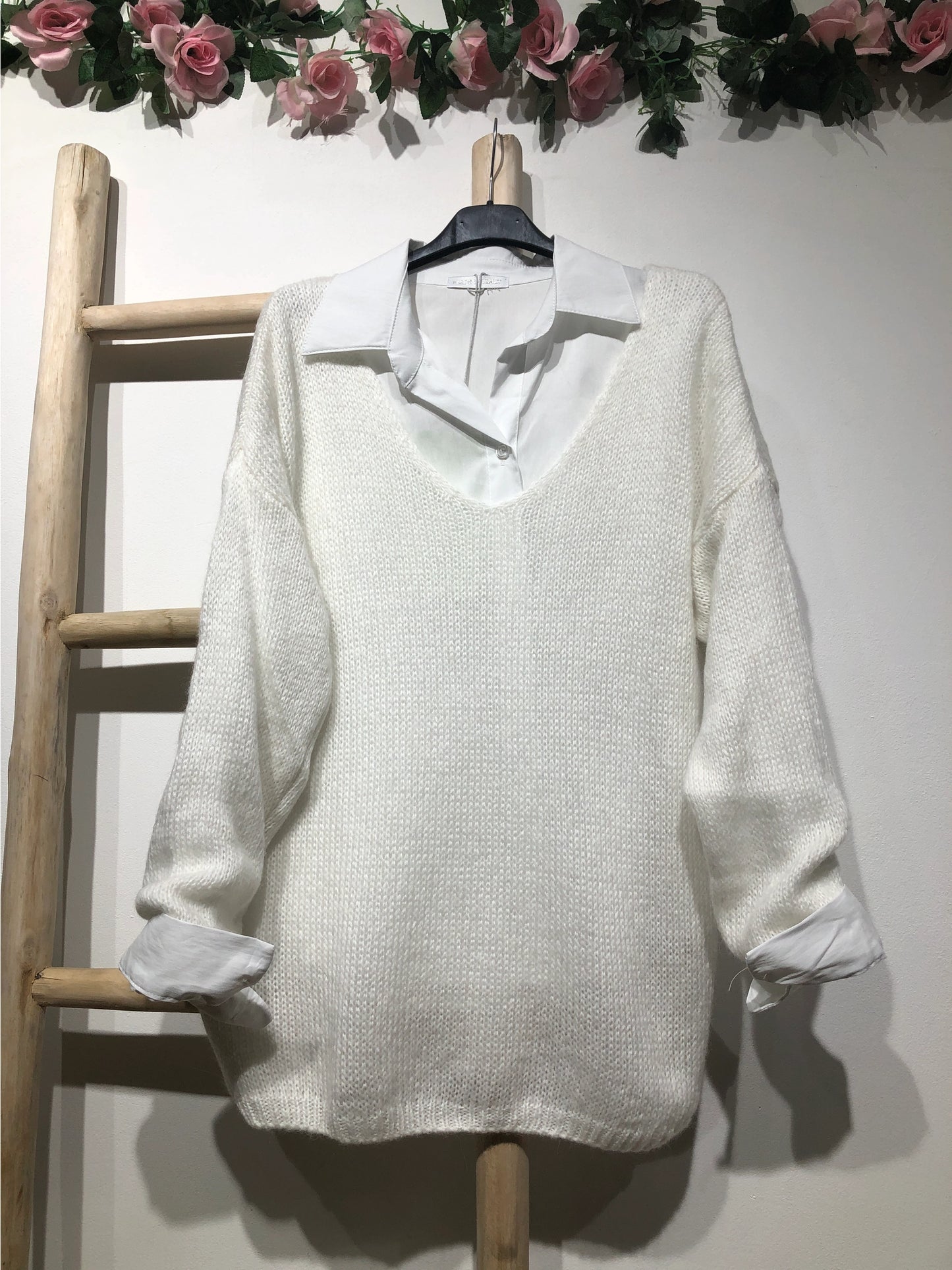 Dori V-Neck Ivory
