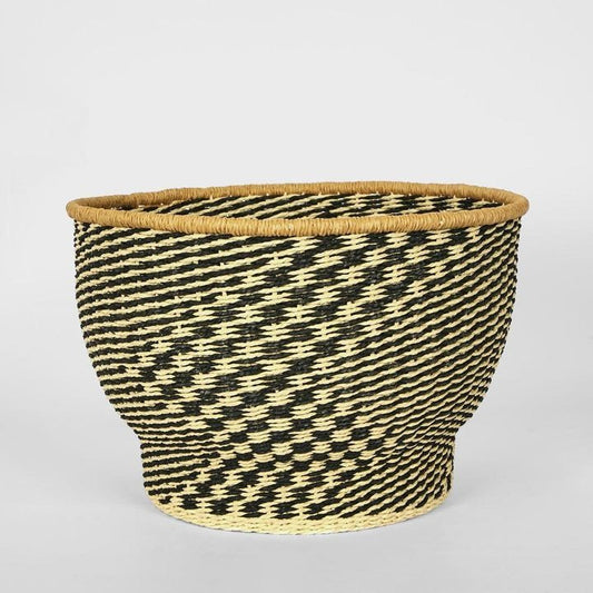 Kuro Basket