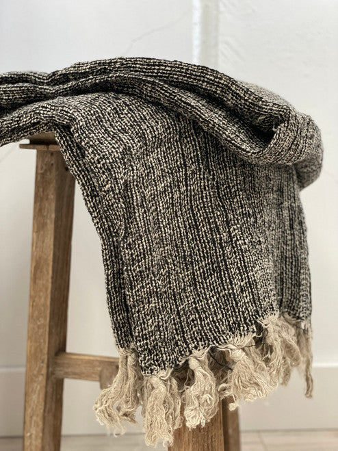 Mesh LInen Throw