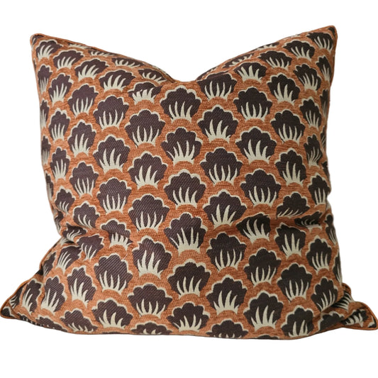 Scallop Cushion